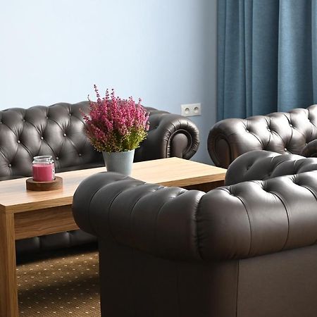 Aparthotel Legnica - Apartamenty Z Aneksem Kuchennym Εξωτερικό φωτογραφία
